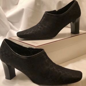 COACH Daphne Black Booties (size 8)